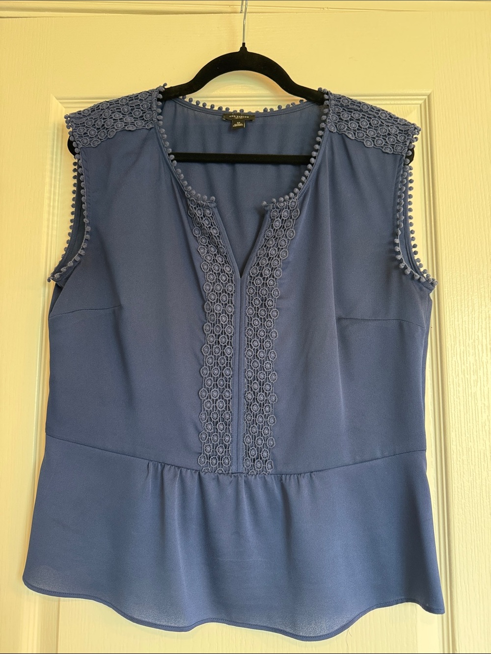 Ann Taylor peplum sleeveless blouse